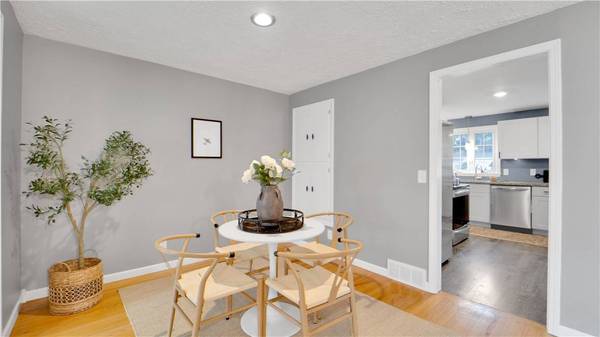 5 Wyman Dr DR, Rochester, NY 14622