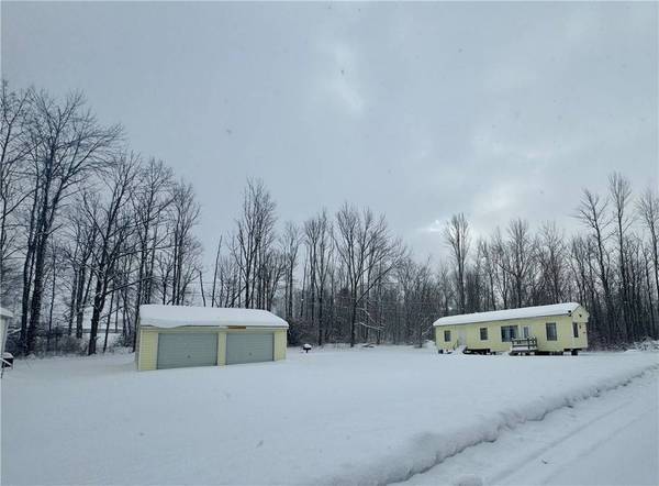 8208 Walnut RD, Wolcott, NY 14590