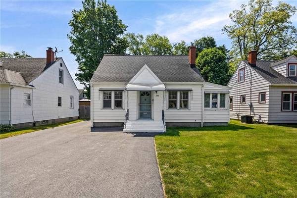 283 Stone Rd RD, Rochester, NY 14616