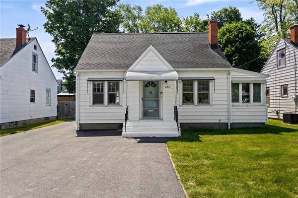 283 Stone Rd RD, Rochester, NY 14616