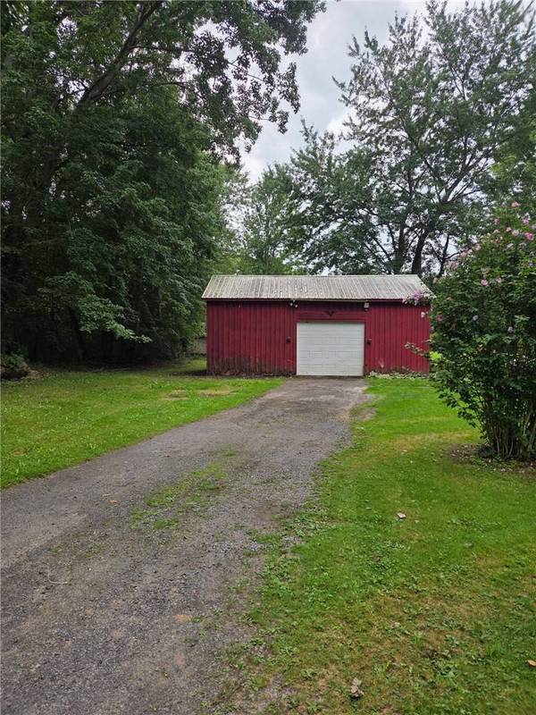 14056 Carncross RD, Savannah, NY 13146