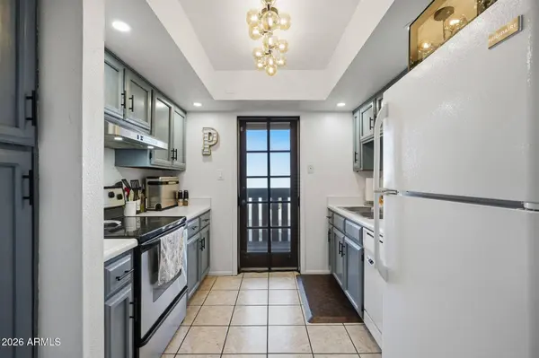 1927 E HAMPTON Avenue #207, Mesa, AZ 85204