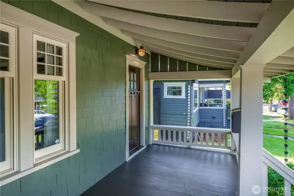 1002 N Anderson ST, Tacoma, WA 98406