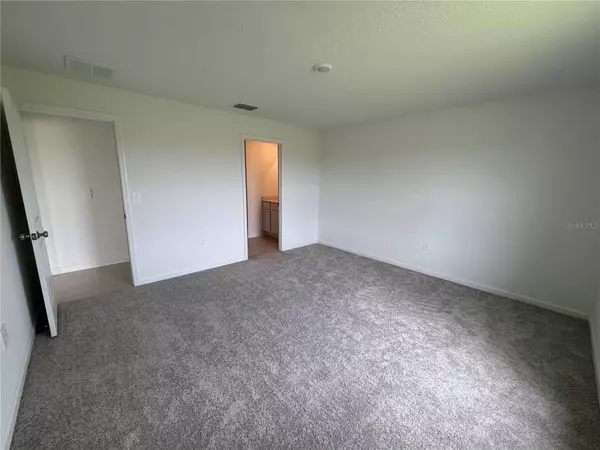 2239 CHRIS DR, Winter Haven, FL 33884