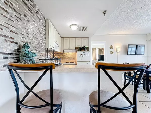 6165 CARRIER DR #2, Orlando, FL 32819