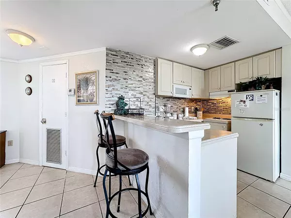 6165 CARRIER DR #2, Orlando, FL 32819