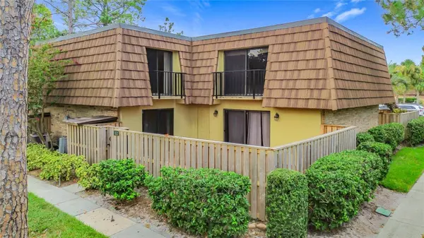 5252 BROOK CT #240, Orlando, FL 32811