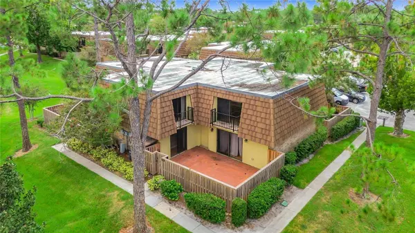 5252 BROOK CT #240, Orlando, FL 32811