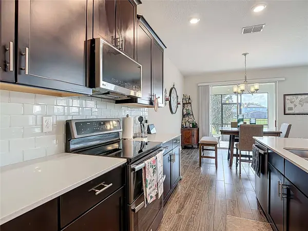 460 BRUNSWICK DR, Davenport, FL 33837