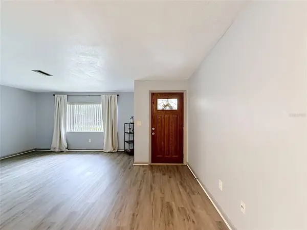 910 NE 45TH ST, Ocala, FL 34479