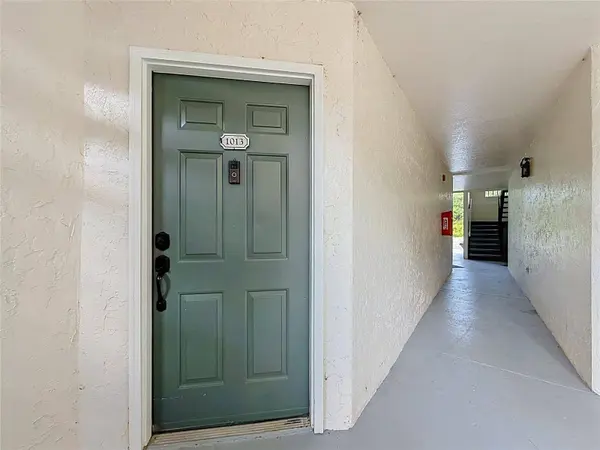 5144 CONROY RD #13, Orlando, FL 32811