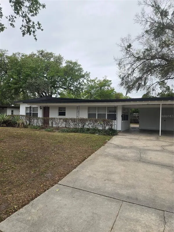 1500 ROSCOMARE AVE, Orlando, FL 32806