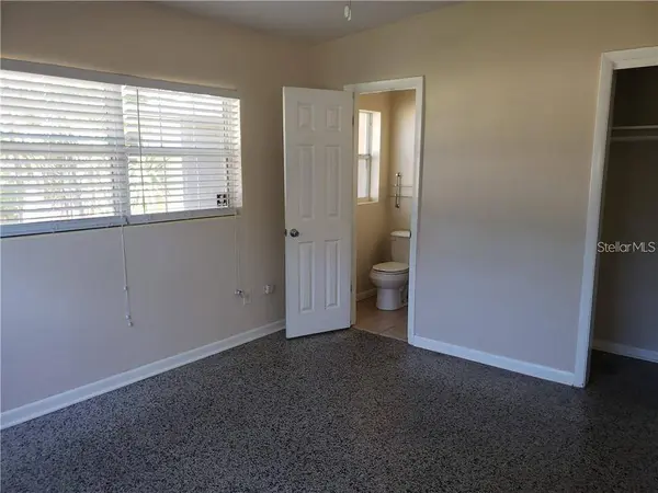 1500 ROSCOMARE AVE, Orlando, FL 32806