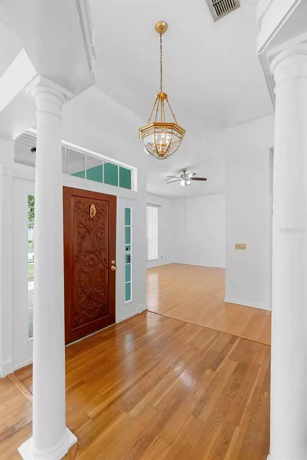 8525 BUCKLEY CT, Orlando, FL 32817