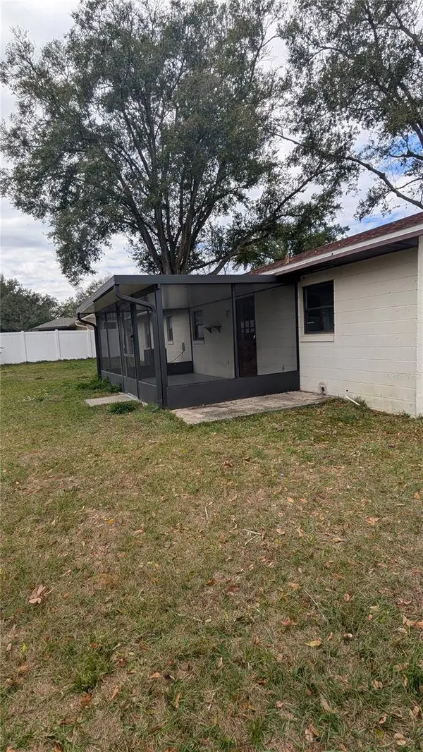 109 E CHESTER ST, Clermont, FL 34715