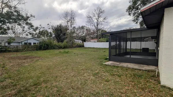 109 E CHESTER ST, Clermont, FL 34715