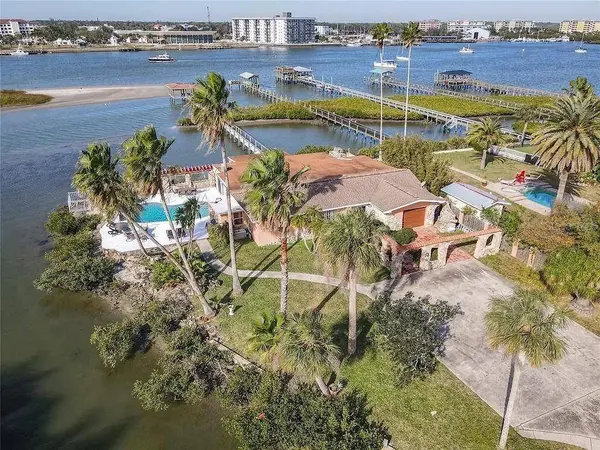 2 RICHMOND DR, New Smyrna Beach, FL 32169