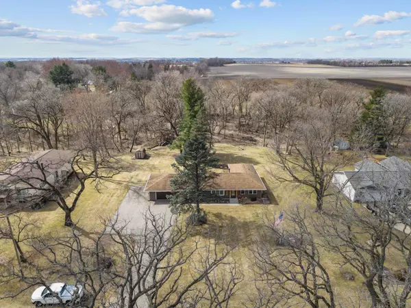 7001 Portage Road, Deforest, WI 53532