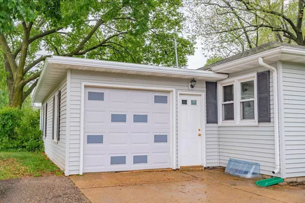 4801 Mineral Point Road, Madison, WI 53705