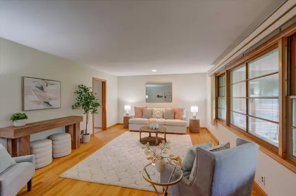 4801 Mineral Point Road, Madison, WI 53705