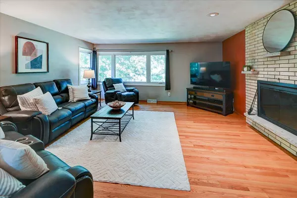 4511 Maple Lane, Windsor, WI 53598