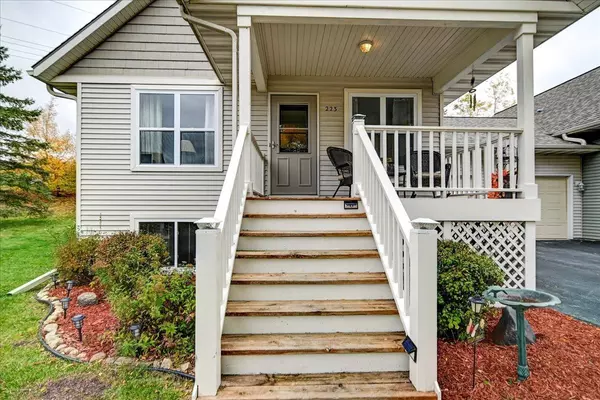 223 Larkspur Court, Sun Prairie, WI 53590