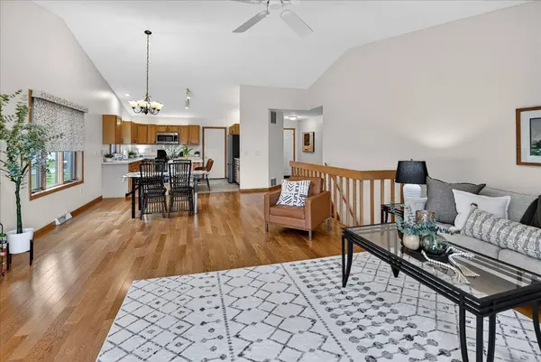 761B St John Street, Cottage Grove, WI 53527