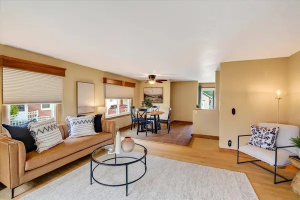 3814 Ridgeway Avenue, Madison, WI 53710-4