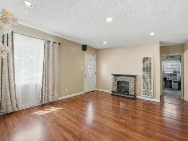 12830 Dunrobin Ave, Downey, CA 90242-4936