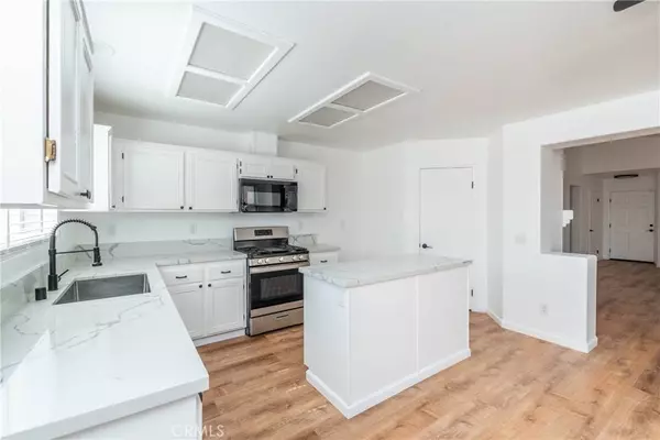 13625 Brynwood Road, Victorville, CA 92392