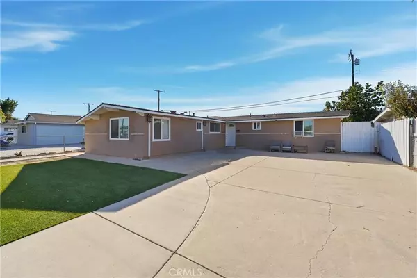 745 N N Vine St, Anaheim, CA 92805