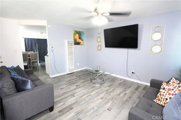 4822 Live Oak St, Cudahy, CA 90201
