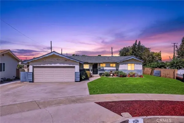 1126 N Center ST, Orange, CA 92867
