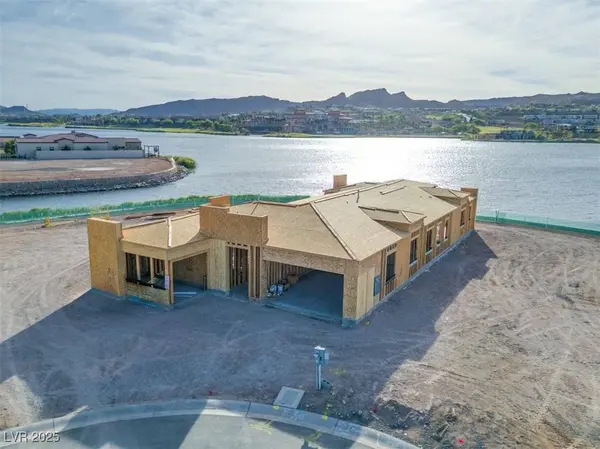 69 Bellissima Lago CT, Henderson, NV 89011