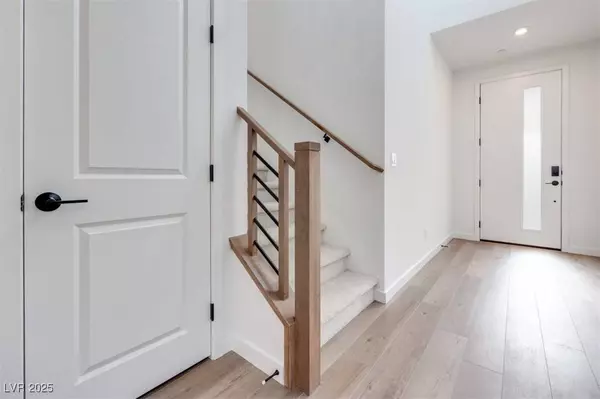 11946 Glide Reflection AVE, Las Vegas, NV 89138