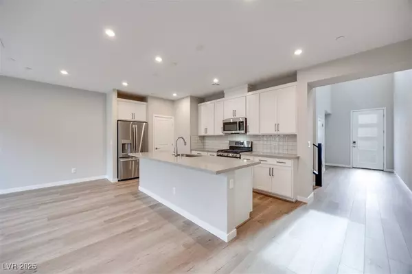 11922 Glide Reflection AVE, Las Vegas, NV 89138