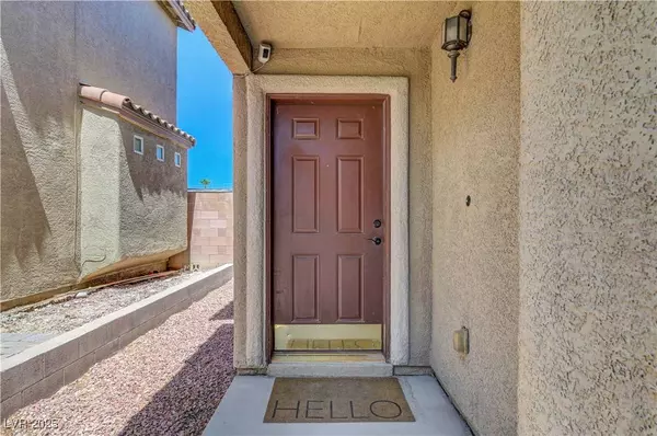 3824 Hollycroft DR, North Las Vegas, NV 89081