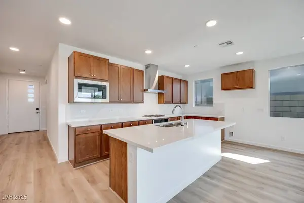 10326 Hale AVE, Las Vegas, NV 89166