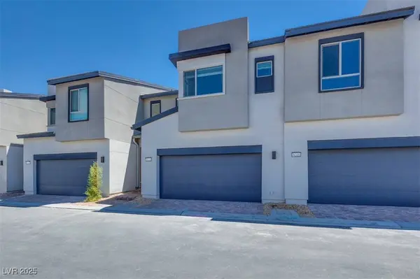 9221 Litvin ST, Las Vegas, NV 89166
