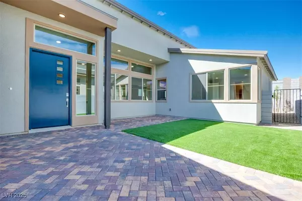 10361 Hanging Lake ST, Las Vegas, NV 89166