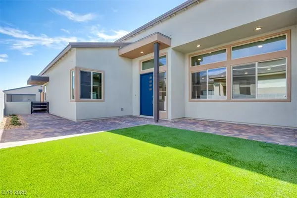 10361 Hanging Lake ST, Las Vegas, NV 89166