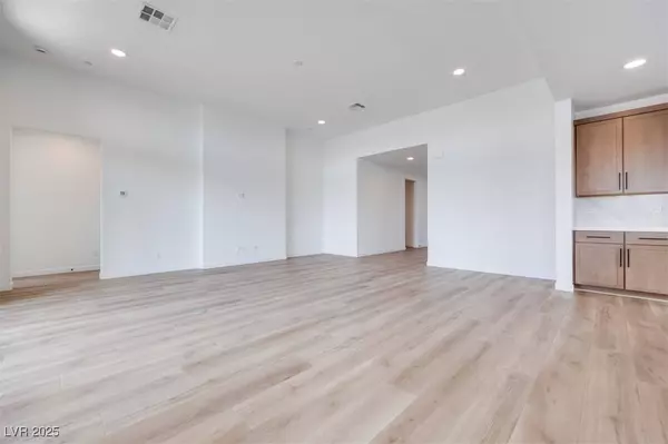 10409 Mulberry Crest AVE, Las Vegas, NV 89166