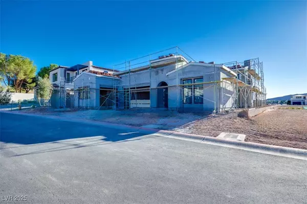 49 Bellissima Lago CT, Henderson, NV 89011