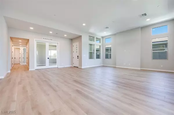 10350 Hanging Lake ST, Las Vegas, NV 89166