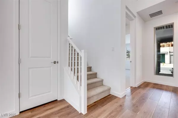 9217 Frazer ST, Las Vegas, NV 89166