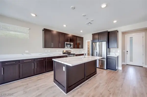 10432 Smokey Mariposa, Las Vegas, NV 89166