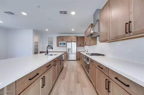 9240 Simon ST, Las Vegas, NV 89166