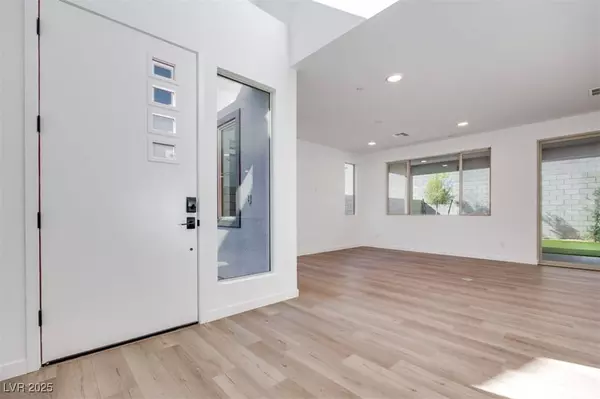 9240 Simon ST, Las Vegas, NV 89166