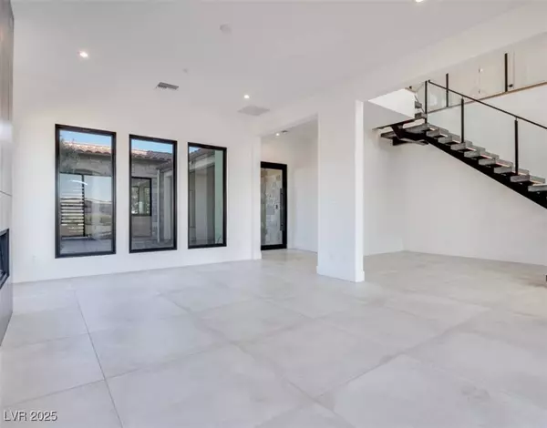 65 Bellissima Lago CT, Henderson, NV 89011