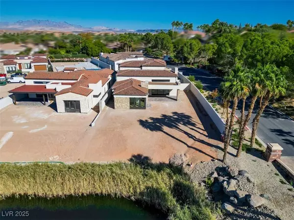 45 Bellissima Lago CT, Henderson, NV 89011